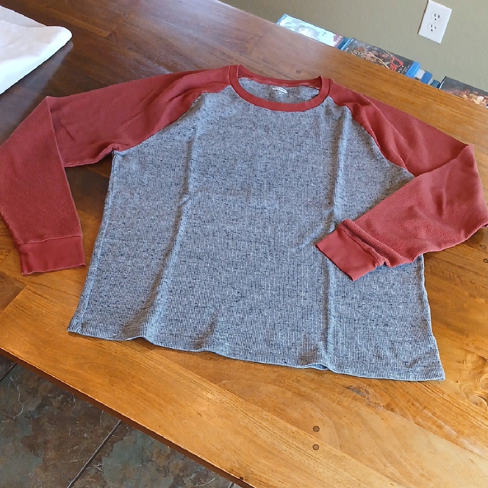 Old Navy Red and Gray Long Sleeve Top